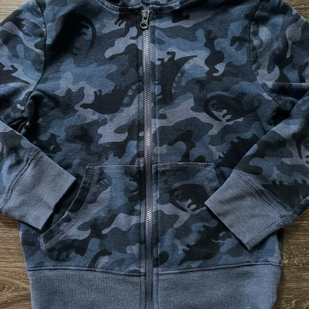 🔷3/$18🔷 Jumping Beans zip up hoodie - Picture 2 of 5